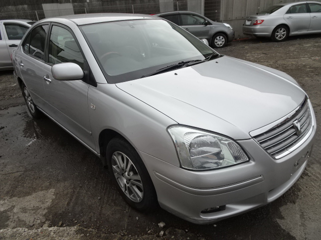 Toyota premio azt240