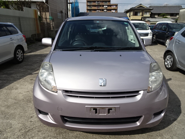 Toyota passo kgc10