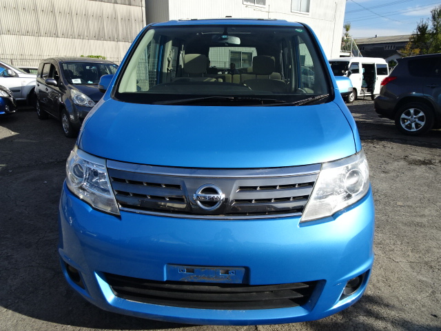 Nissan serena c25 магнитола