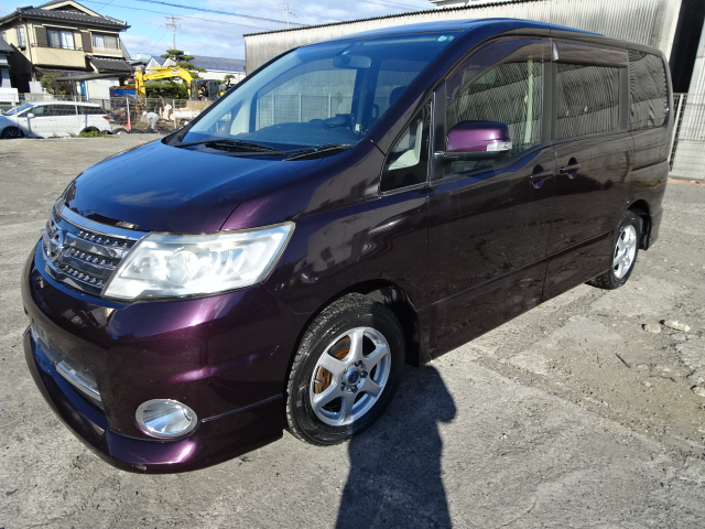 Nissan serena cc25