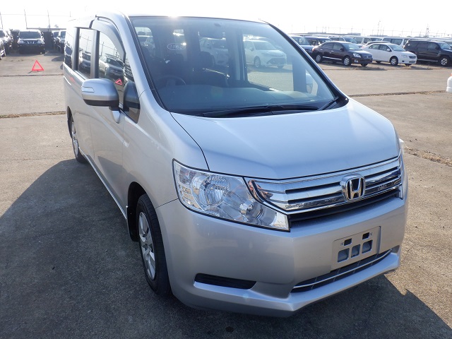 2010YEAR/SEP HONDA STEP WAGON Welfare Vehicles RK1 2000cc RK1