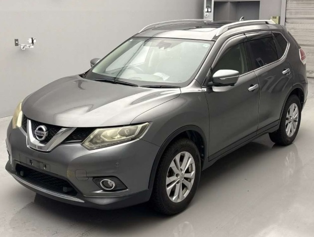 NISSAN X-TRAIL 2015YEAR/MAY MODEL:DBA-NT32 2000cc NT32-521807