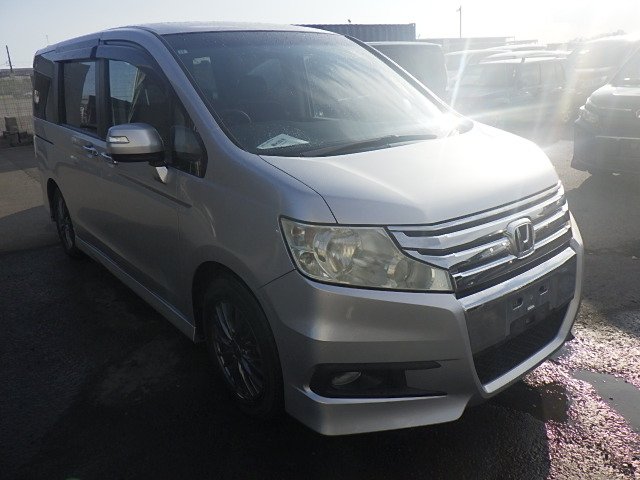 HONDA STEP WAGON 2011YEAR/DEC MODEL:DBA-RK5 2000cc RK5-1210442
